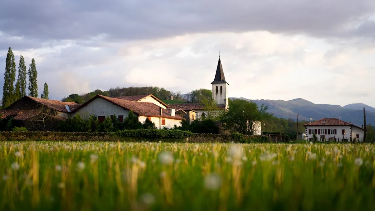 Villages de caractère en France : 12 à voir au moins une fois
